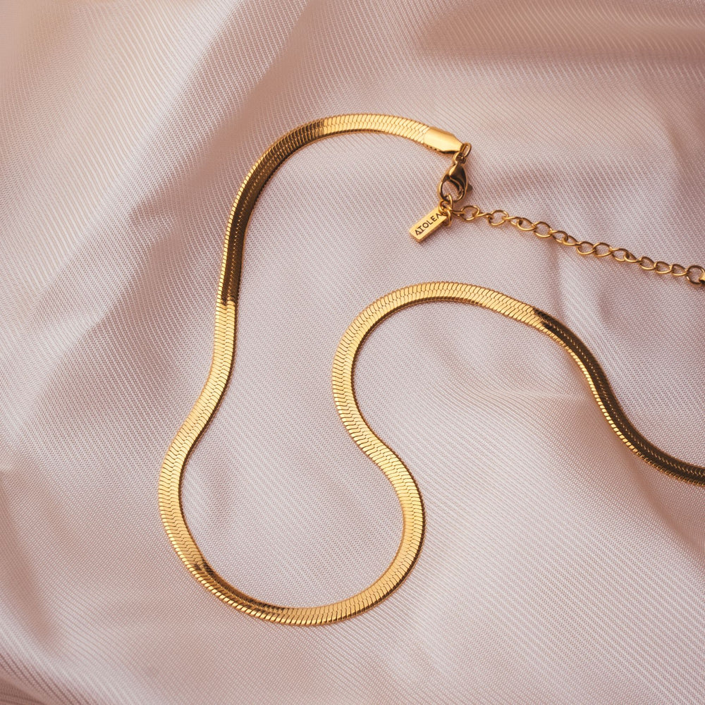 Atolea Kauai Herringbone Choker Necklace