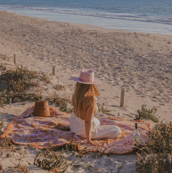 Isla Label Sundown Picnic Rug XL